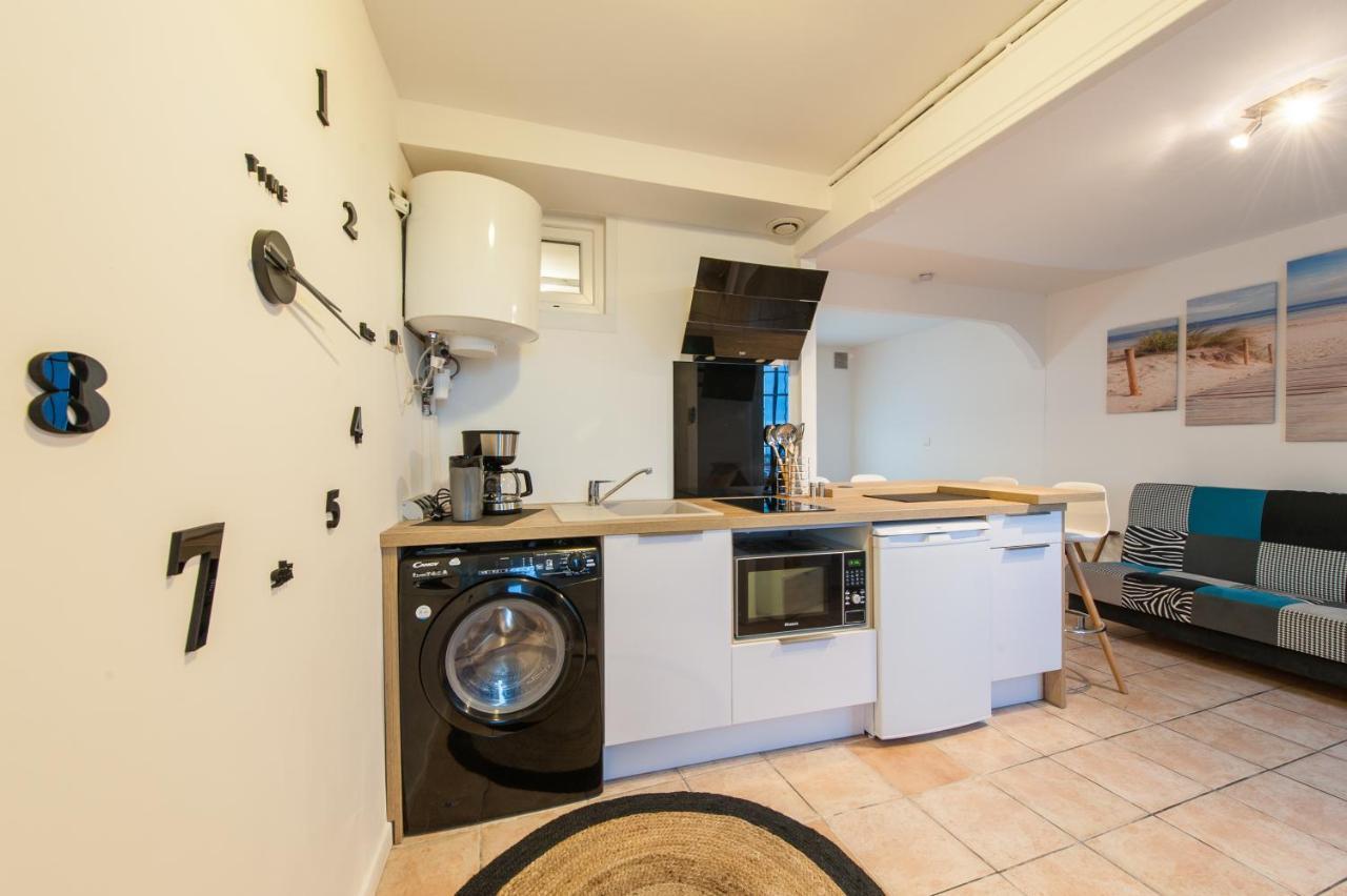 Beau studio rénové avec vue Vieux Hyères Esterno foto