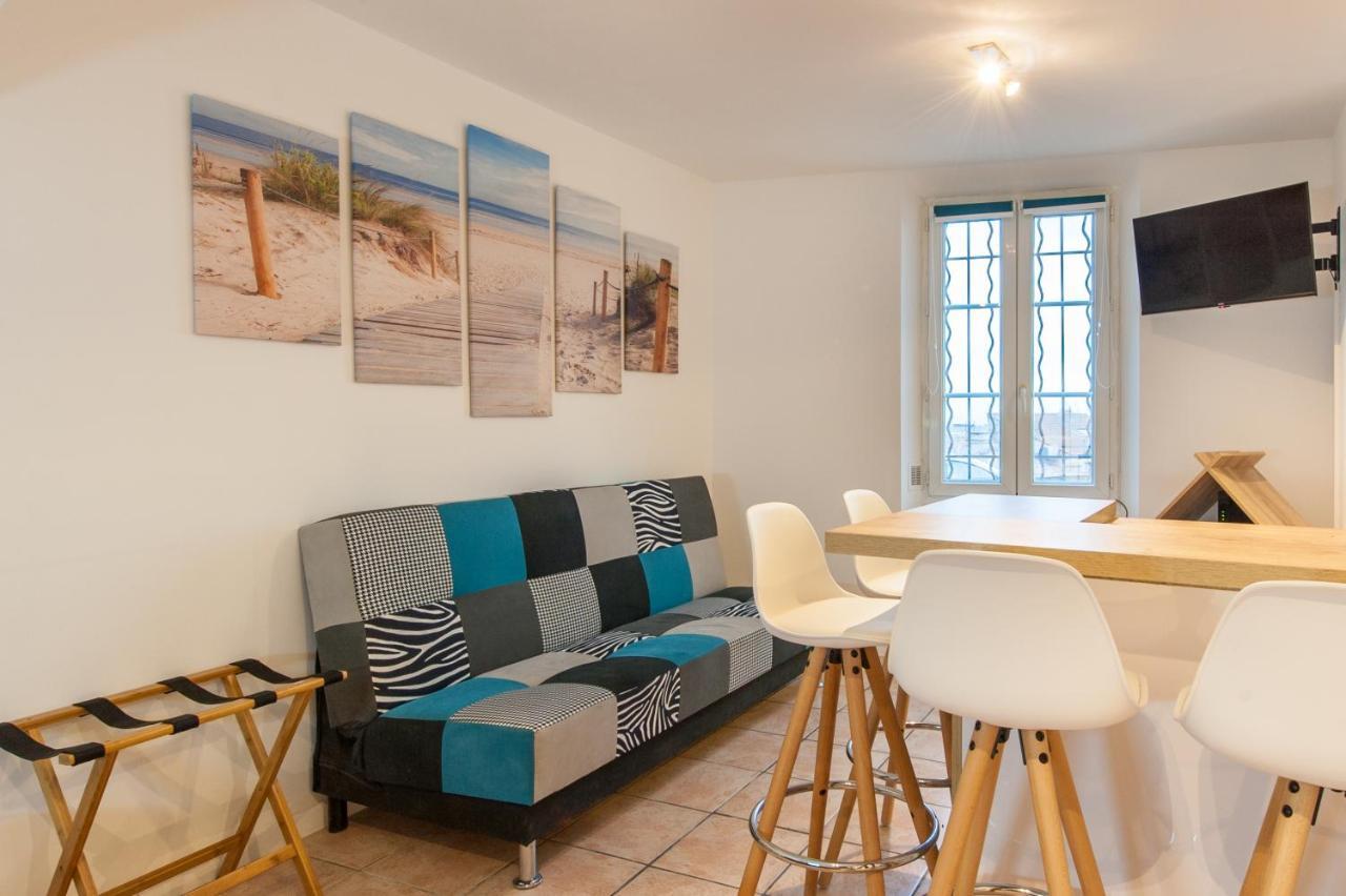 Beau studio rénové avec vue Vieux Hyères Esterno foto